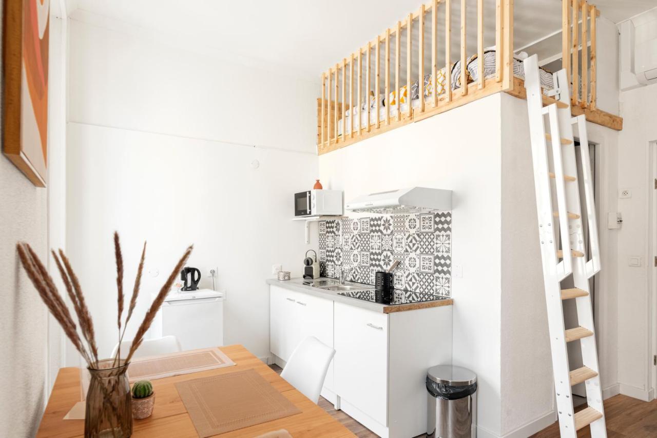Montsejour - Studio Climatise Entre Gare & Cite Carcassone Exterior photo